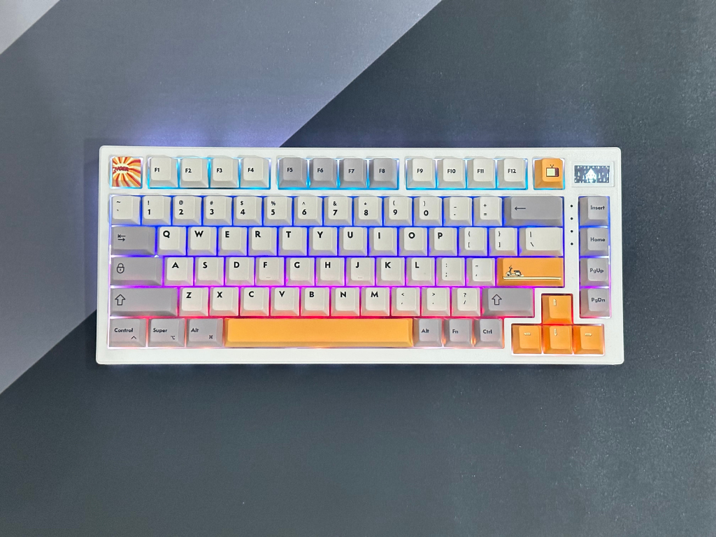2023 – KEEB Mechanical Keyboard